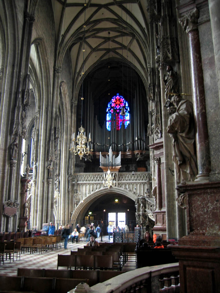 Stephansdom - View towards Giant Door