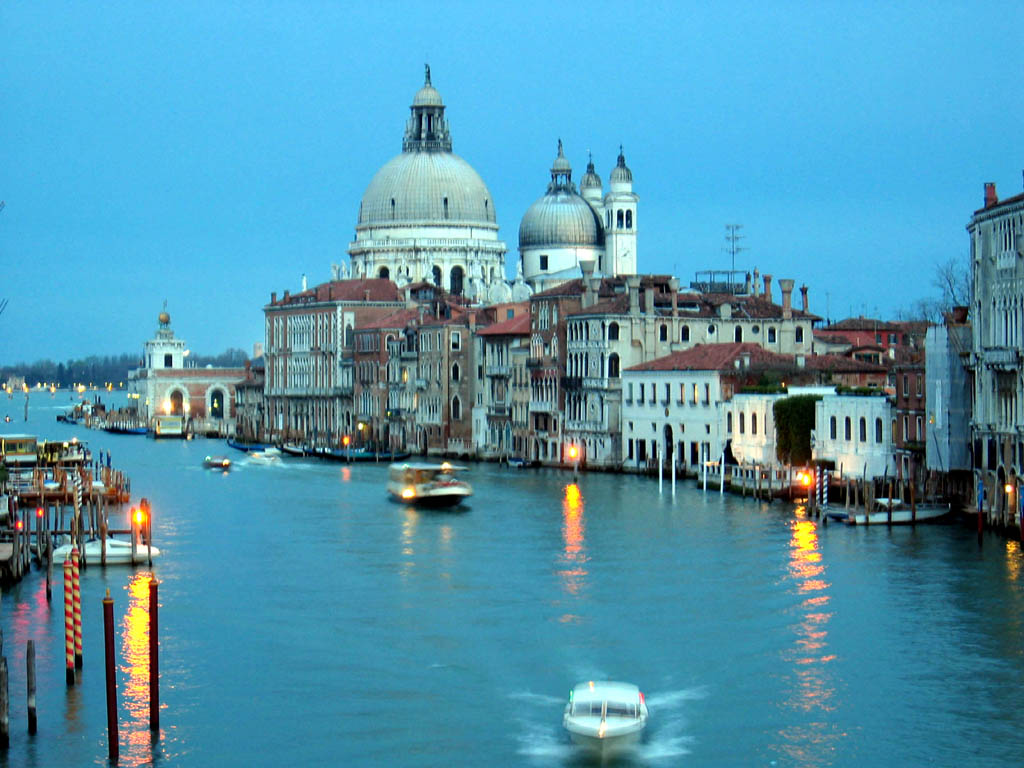 View of Basilica di Santa Maria Della Salute at dawn, from Canal Grande