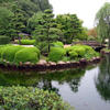 Kairakuen Park - Small peninsula pushes into pond