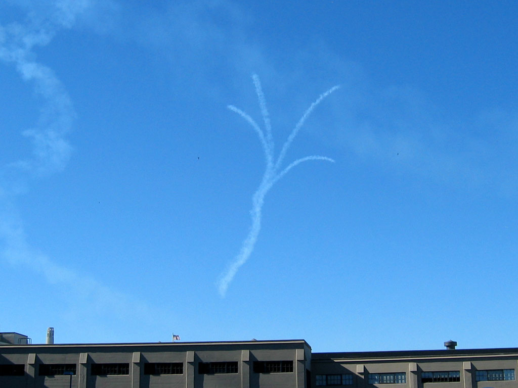 The Blue Angels - The Vertical Break maneuver