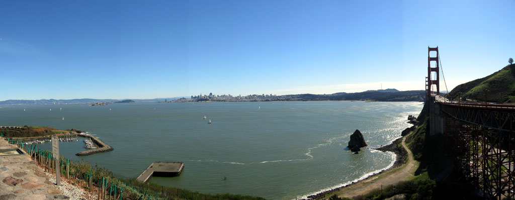 The Golden Gate Bridge - Panorama of San Francisco Bay, from the Bridge Vista Point