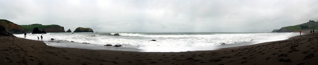 Rodeo Beach - Wide Panorama of beach