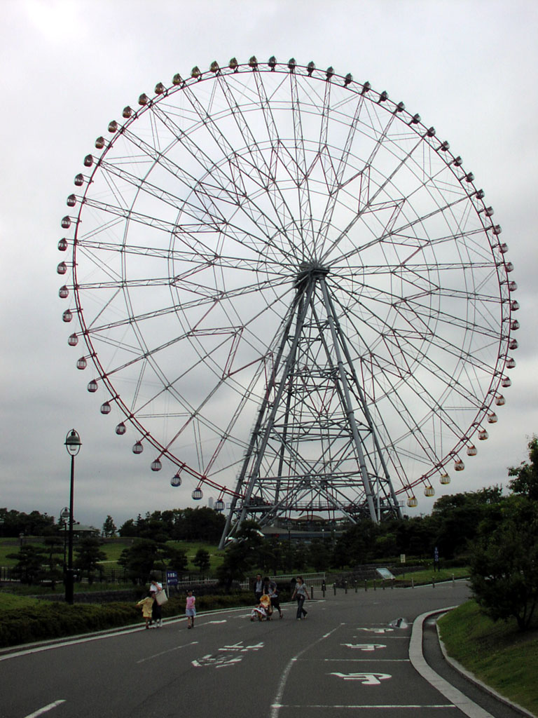 117m ferris wheel at Kasai Rinkai Park