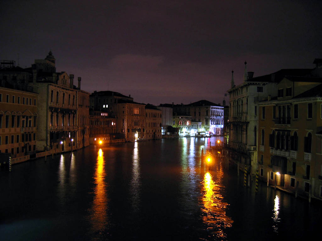 Canal Grande at night