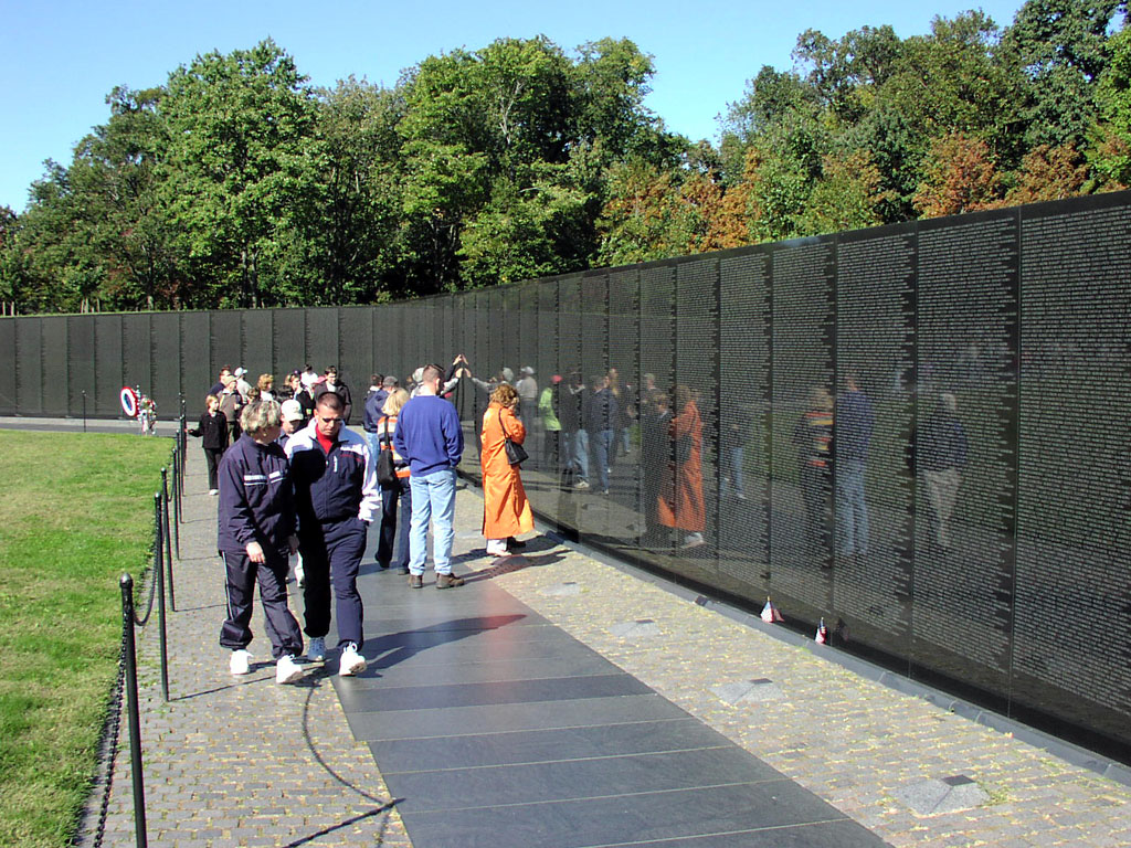 Vietnam Veteran's Memorial, closeup with visitors