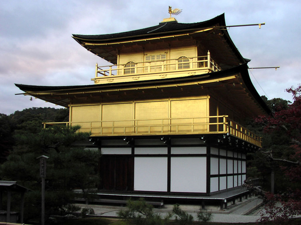 Rokuon-ji, aka Kinkauku-ji (The Golden Pavilion), closeup