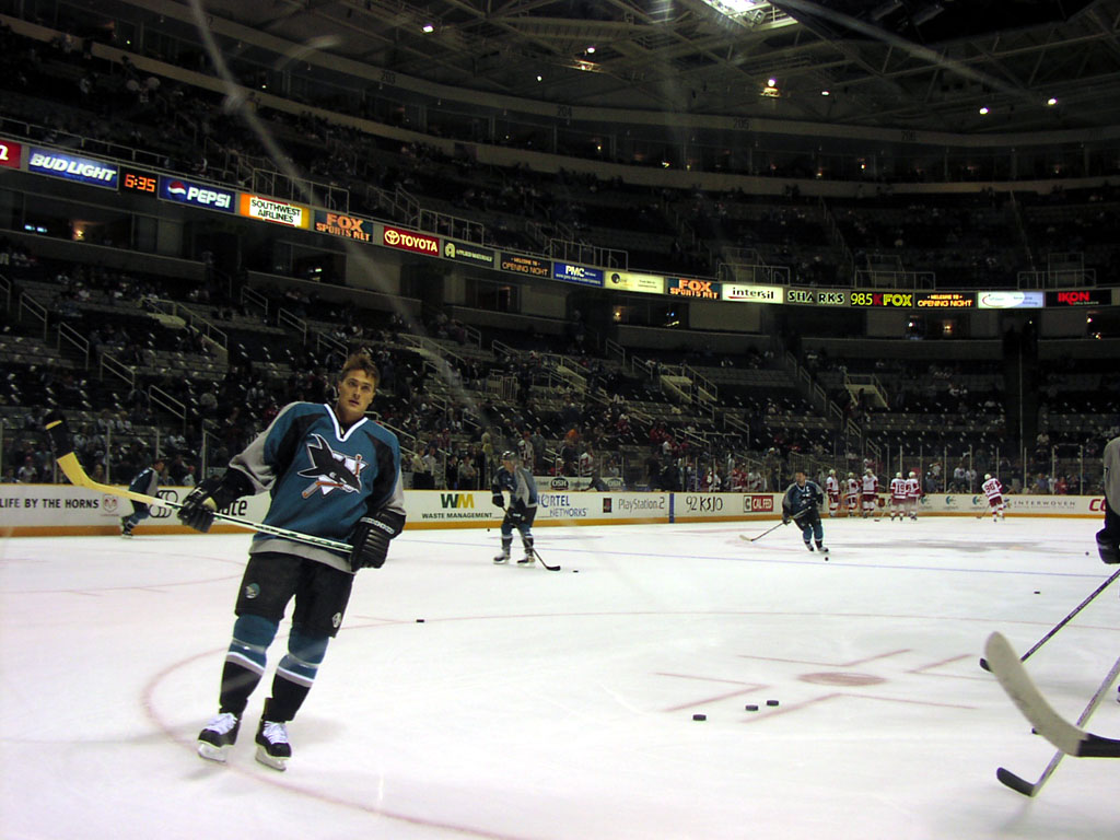 San Jose Arena - Teemu Selanne skates around after missing a shot