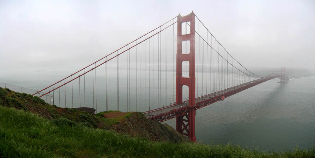 The Golden Gate Bridge - Panorama of the bridge, from Battery Spencer